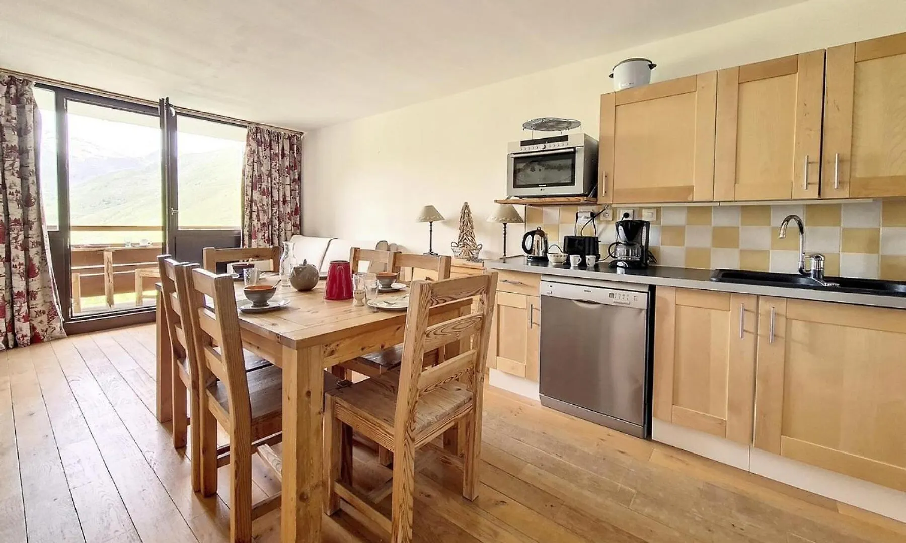סן-מרטין-דה-בלוויל Residence Burons - Appartement - Balcon Sud Mae-9684 0*,  צרפת